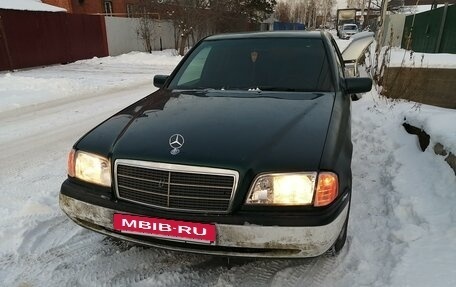 Mercedes-Benz C-Класс, 1996 год, 250 000 рублей, 2 фотография