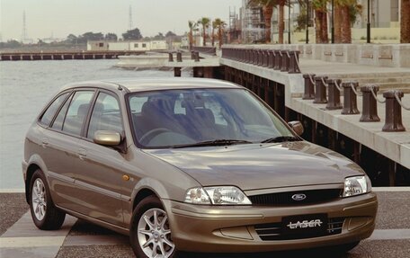 Ford Laser IV, 1999 год, 275 000 рублей, 1 фотография