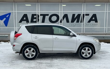 Toyota RAV4, 2007 год, 1 070 000 рублей, 3 фотография