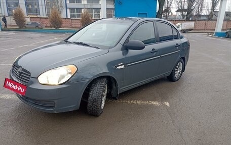 Hyundai Verna II, 2008 год, 450 000 рублей, 3 фотография