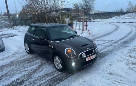 MINI Hatch, 2010 год, 850 000 рублей, 4 фотография