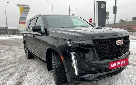 Cadillac Escalade V, 2022 год, 13 250 000 рублей, 3 фотография