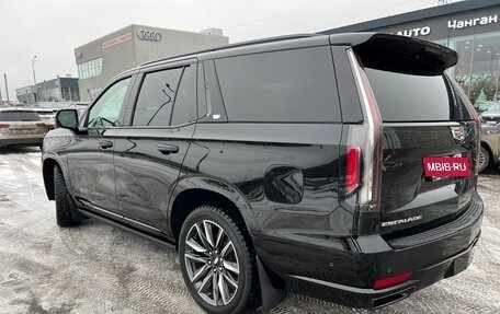 Cadillac Escalade V, 2022 год, 13 250 000 рублей, 8 фотография