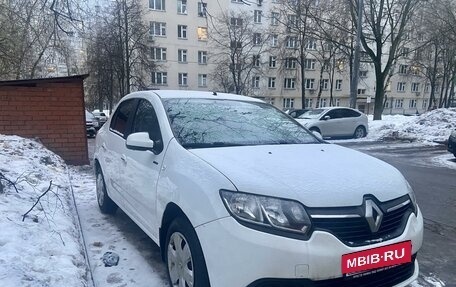 Renault Logan II, 2017 год, 800 000 рублей, 4 фотография