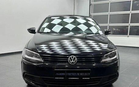 Volkswagen Jetta VI, 2012 год, 980 000 рублей, 2 фотография