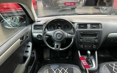 Volkswagen Jetta VI, 2012 год, 980 000 рублей, 8 фотография