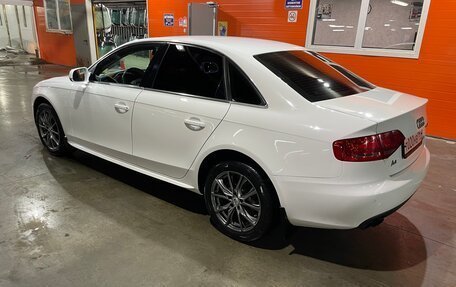 Audi A4, 2010 год, 1 270 000 рублей, 6 фотография