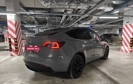 Tesla Model Y I, 2021 год, 4 530 000 рублей, 5 фотография