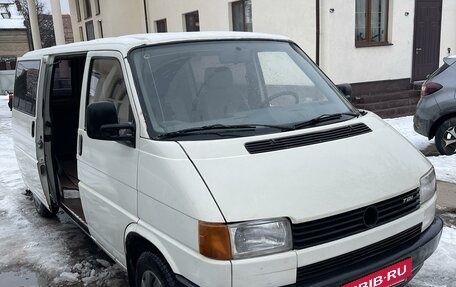 Volkswagen Transporter T4, 1992 год, 740 000 рублей, 1 фотография