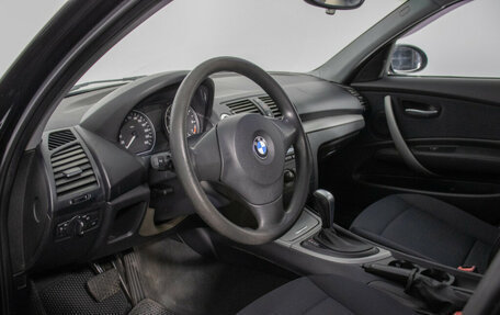 BMW 1 серия, 2008 год, 740 000 рублей, 10 фотография