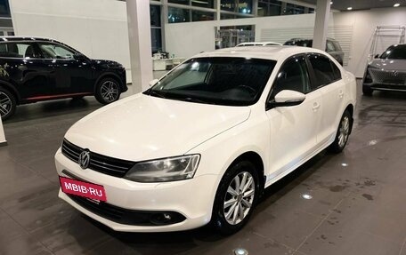 Volkswagen Jetta VI, 2012 год, 960 000 рублей, 7 фотография