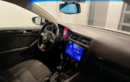 Volkswagen Jetta VI, 2012 год, 960 000 рублей, 12 фотография