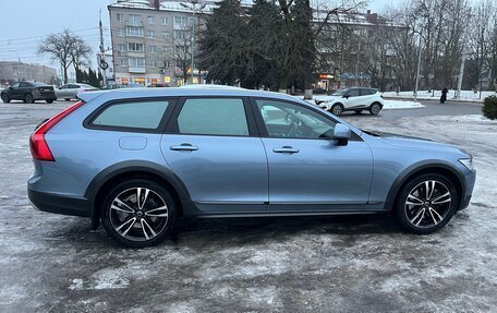 Volvo V90 Cross Country I рестайлинг, 2018 год, 3 100 000 рублей, 7 фотография