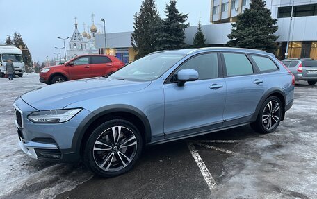 Volvo V90 Cross Country I рестайлинг, 2018 год, 3 100 000 рублей, 2 фотография