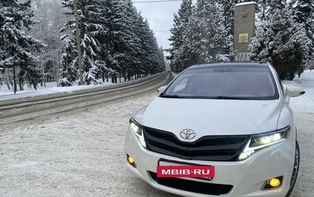 Toyota Venza I, 2013 год, 2 550 000 рублей, 2 фотография