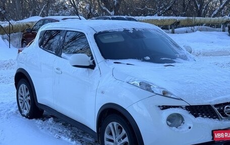 Nissan Juke II, 2011 год, 680 000 рублей, 1 фотография