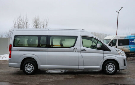 Toyota HiAce H300, 2019 год, 4 фотография