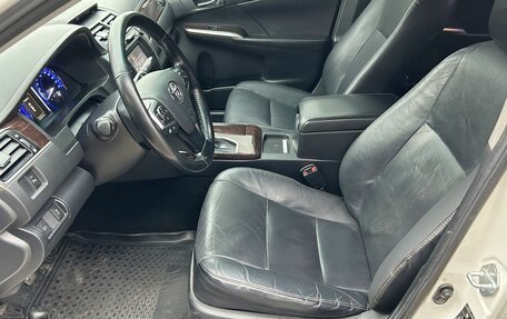 Toyota Camry, 2017 год, 2 285 000 рублей, 16 фотография