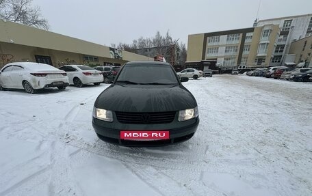 Volkswagen Passat B5+ рестайлинг, 1996 год, 395 000 рублей, 2 фотография