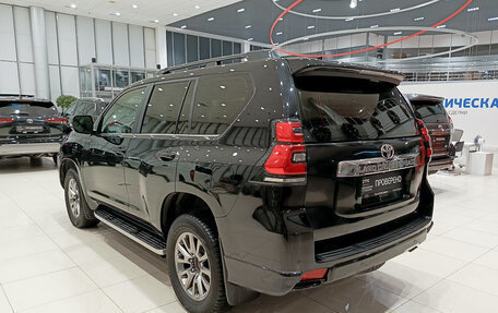 Toyota Land Cruiser Prado 150 рестайлинг 2, 2019 год, 4 799 000 рублей, 11 фотография