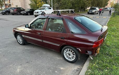 Ford Escort V, 1994 год, 200 000 рублей, 3 фотография