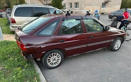 Ford Escort V, 1994 год, 200 000 рублей, 2 фотография