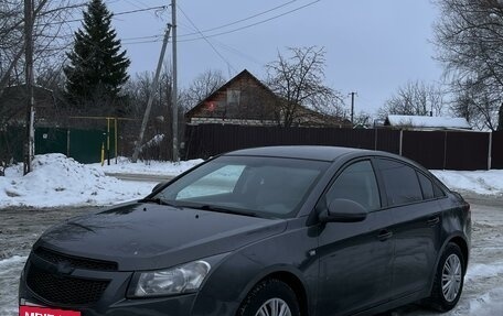 Chevrolet Cruze II, 2011 год, 610 000 рублей, 10 фотография