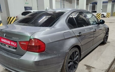 BMW 3 серия, 2008 год, 800 000 рублей, 4 фотография