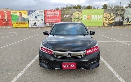 Honda Accord IX рестайлинг, 2017 год, 2 000 000 рублей, 1 фотография