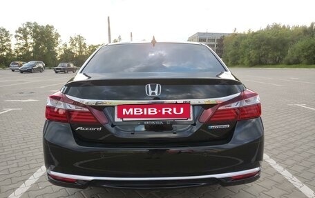 Honda Accord IX рестайлинг, 2017 год, 2 000 000 рублей, 11 фотография