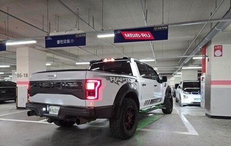 Ford F-150 XIII, 2016 год, 8 700 000 рублей, 4 фотография