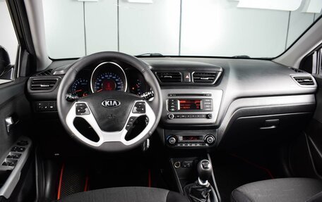 KIA Rio III рестайлинг, 2015 год, 1 070 000 рублей, 6 фотография