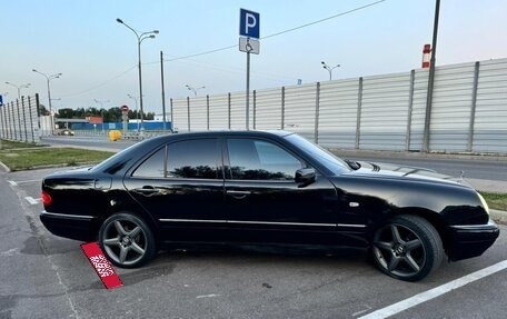 Mercedes-Benz E-Класс, 1999 год, 555 000 рублей, 2 фотография