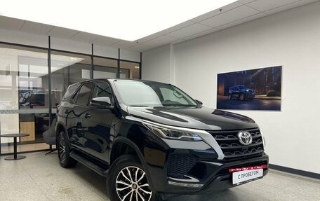 Toyota Fortuner II, 2021 год, 4 155 000 рублей, 3 фотография