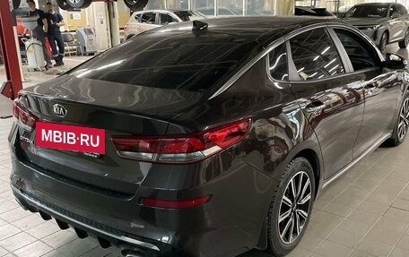 KIA Optima IV, 2018 год, 2 440 000 рублей, 14 фотография