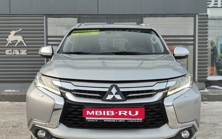 Mitsubishi Pajero Sport III рестайлинг, 2018 год, 3 550 000 рублей, 21 фотография