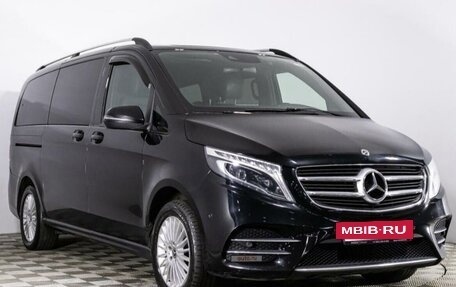 Mercedes-Benz V-Класс, 2018 год, 5 650 000 рублей, 3 фотография