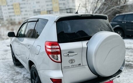 Toyota RAV4, 2011 год, 1 800 000 рублей, 5 фотография