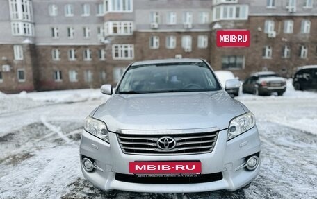 Toyota RAV4, 2011 год, 1 800 000 рублей, 2 фотография