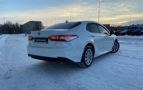 Toyota Camry, 2021 год, 4 000 000 рублей, 4 фотография