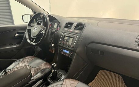 Volkswagen Polo VI (EU Market), 2015 год, 1 135 000 рублей, 13 фотография