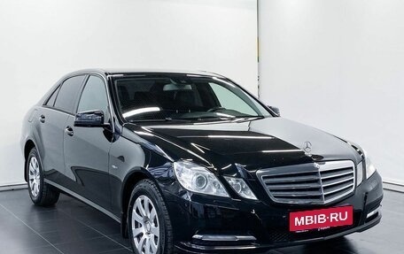 Mercedes-Benz E-Класс, 2011 год, 1 750 000 рублей, 1 фотография