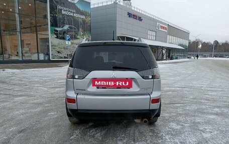 Mitsubishi Outlander III рестайлинг 3, 2008 год, 1 180 000 рублей, 7 фотография