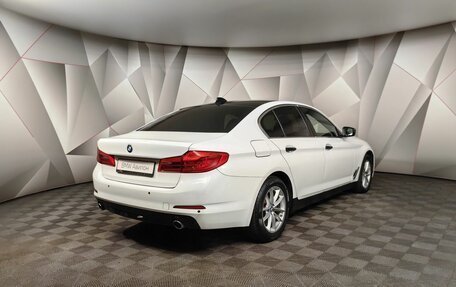 BMW 5 серия, 2020 год, 3 380 000 рублей, 2 фотография