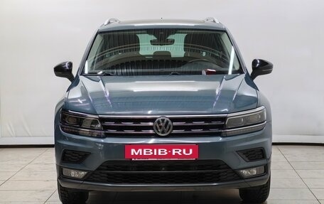 Volkswagen Tiguan II, 2019 год, 2 548 000 рублей, 3 фотография