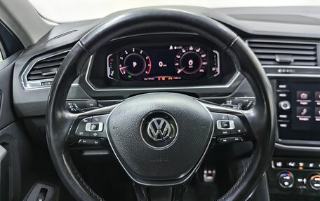 Volkswagen Tiguan II, 2019 год, 2 548 000 рублей, 11 фотография