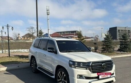 Toyota Land Cruiser 200, 2016 год, 6 999 000 рублей, 2 фотография