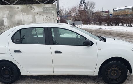 Renault Logan II, 2019 год, 650 000 рублей, 3 фотография