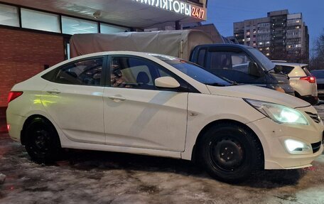 Hyundai Solaris II рестайлинг, 2016 год, 850 000 рублей, 6 фотография