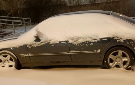 Mercedes-Benz E-Класс, 1999 год, 300 000 рублей, 3 фотография